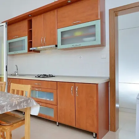 With Parking Space Cove Ljubljeva, Trogir - 18371 Apartman *