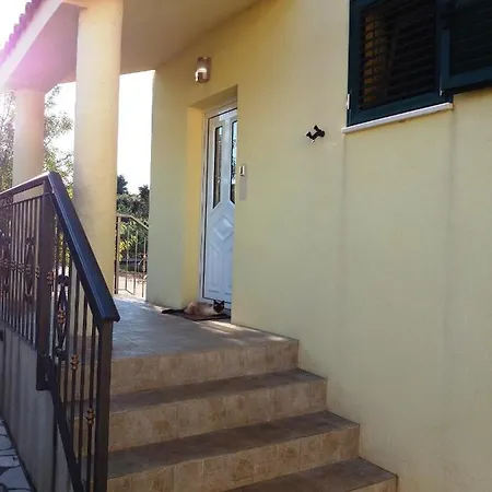 With Parking Space Cove Ljubljeva, Trogir - 18371 Apartman *